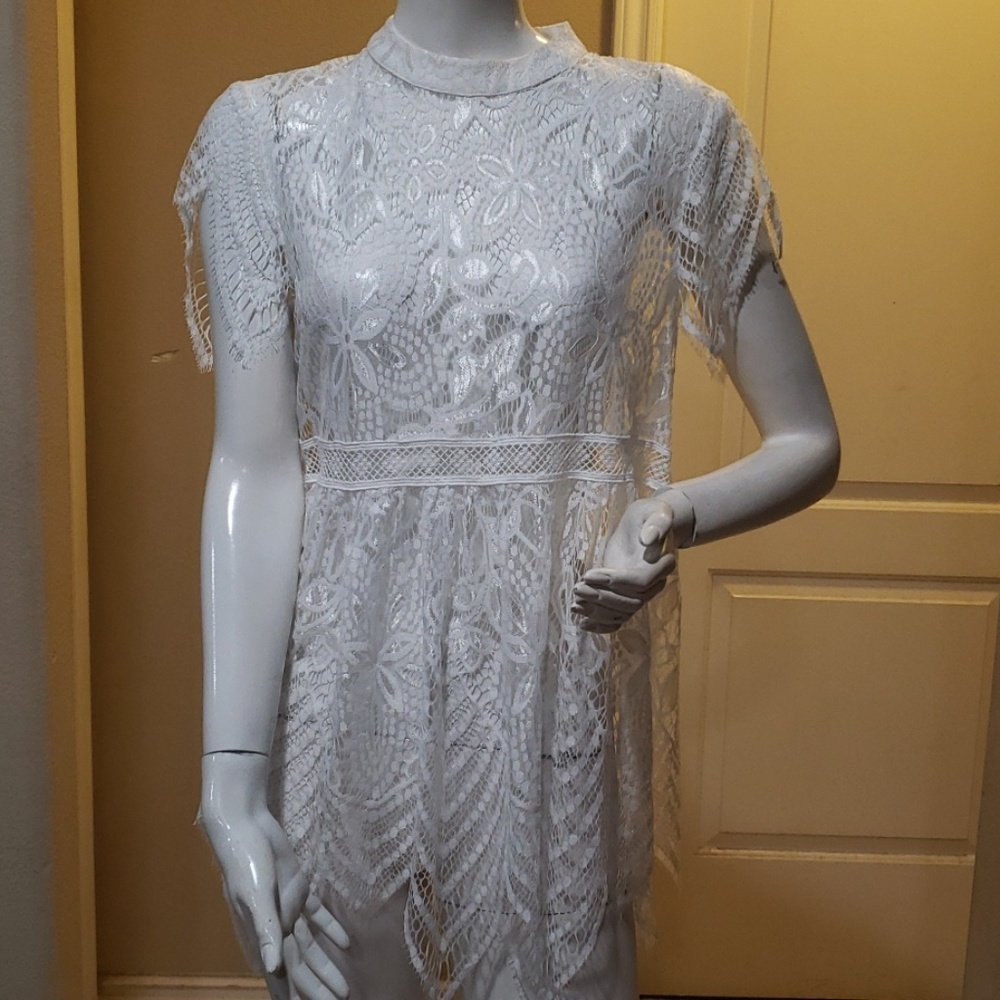 Umgee white lace top